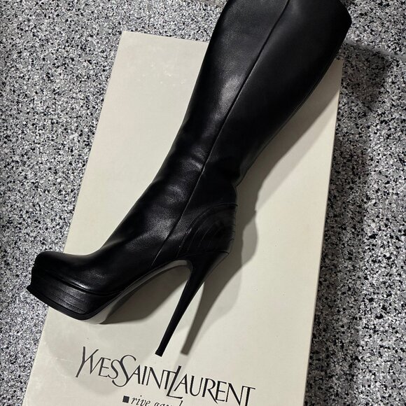Yves Saint Laurent EXCELLENT Leather boots - Picture 1 of 15